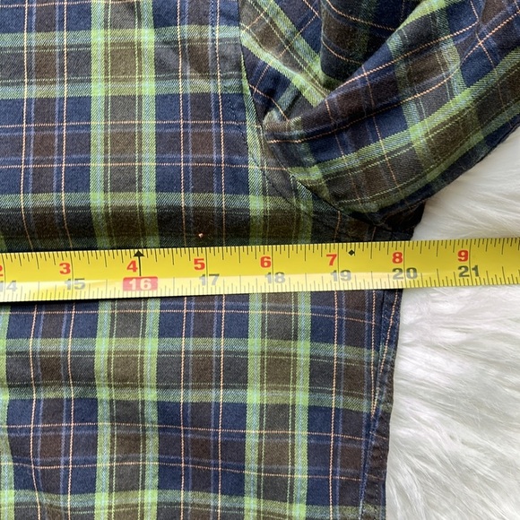 UNTUCKit Men's Slim Fit Plaid Long Sleeve Button-Up Shirt Size S - Picture 5 of 9